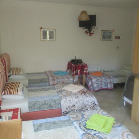 Néa Mákri Villa Verde Apart-Hotel מראה חיצוני תמונה