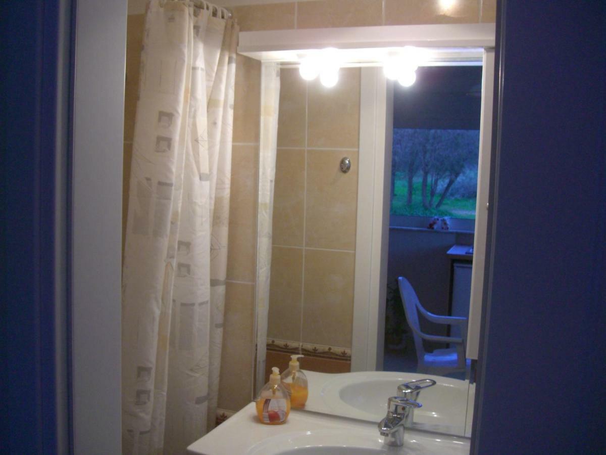 Néa Mákri Villa Verde Apart-Hotel מראה חיצוני תמונה
