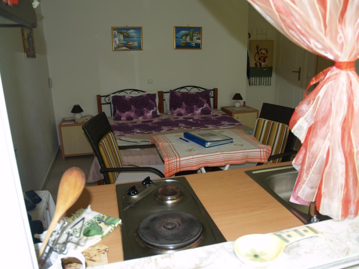 Néa Mákri Villa Verde Apart-Hotel מראה חיצוני תמונה